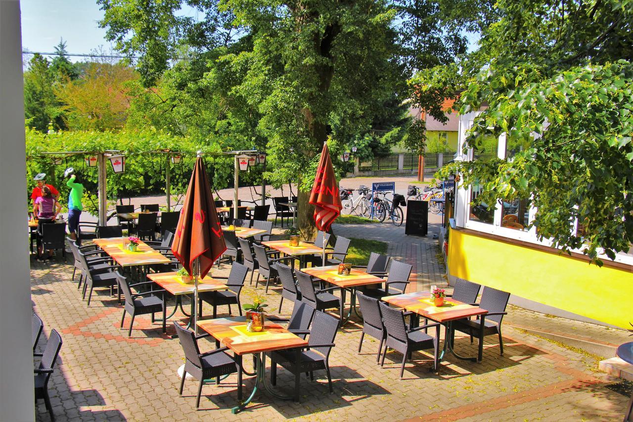 Gasthof Zum Lindenhof バート・ラトカースブルク エクステリア 写真